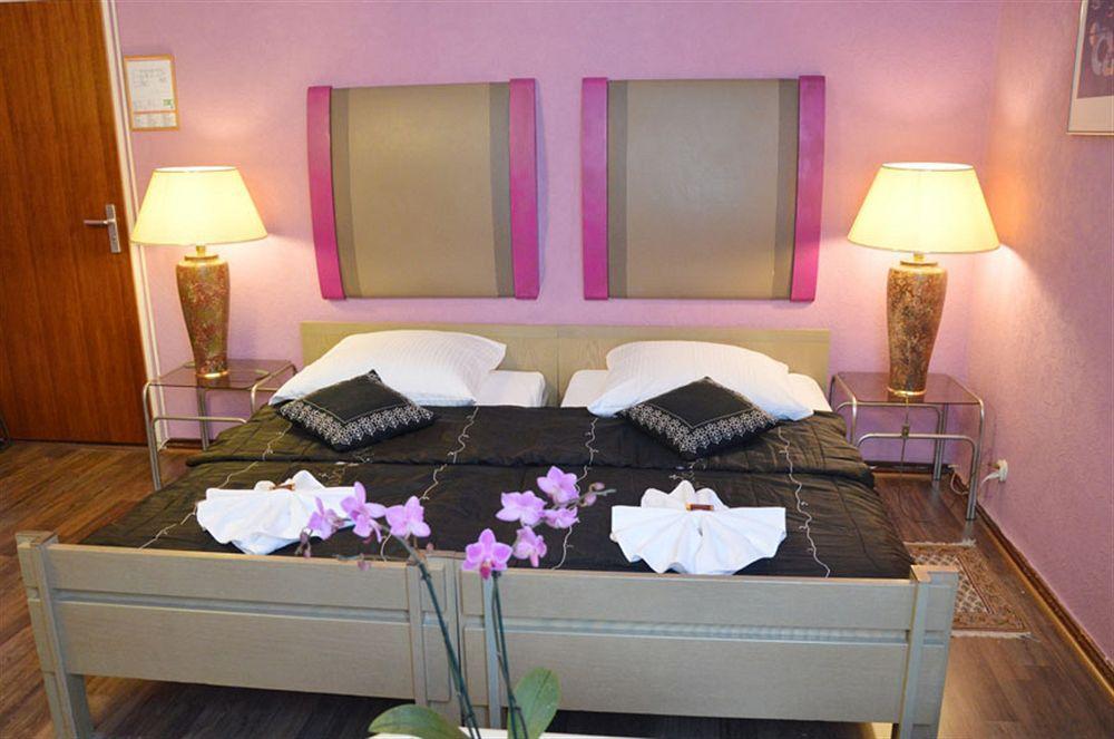Pension Ingeborg Berlin Exterior photo